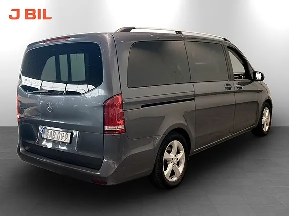 Mercedes-Benz V220 2017 photo 3