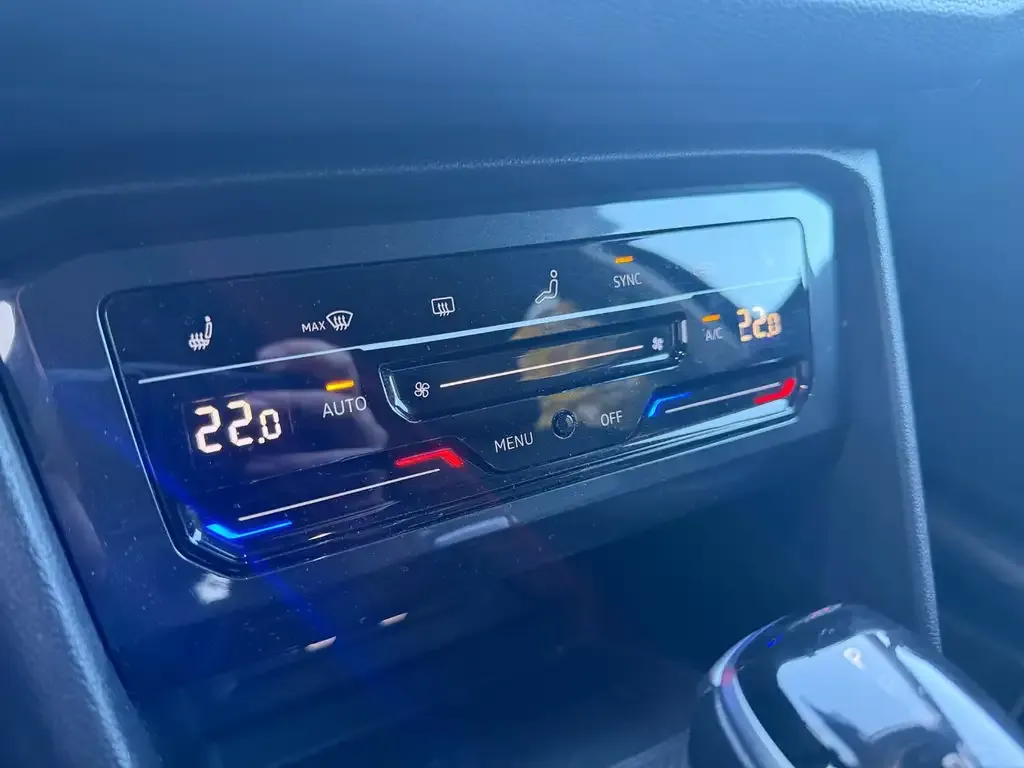 Volkswagen Tiguan 2024 photo 5
