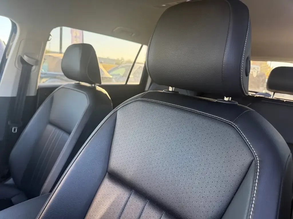 Volkswagen Tiguan 2024 photo 3