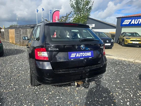 Skoda Fabia 2017 photo 3
