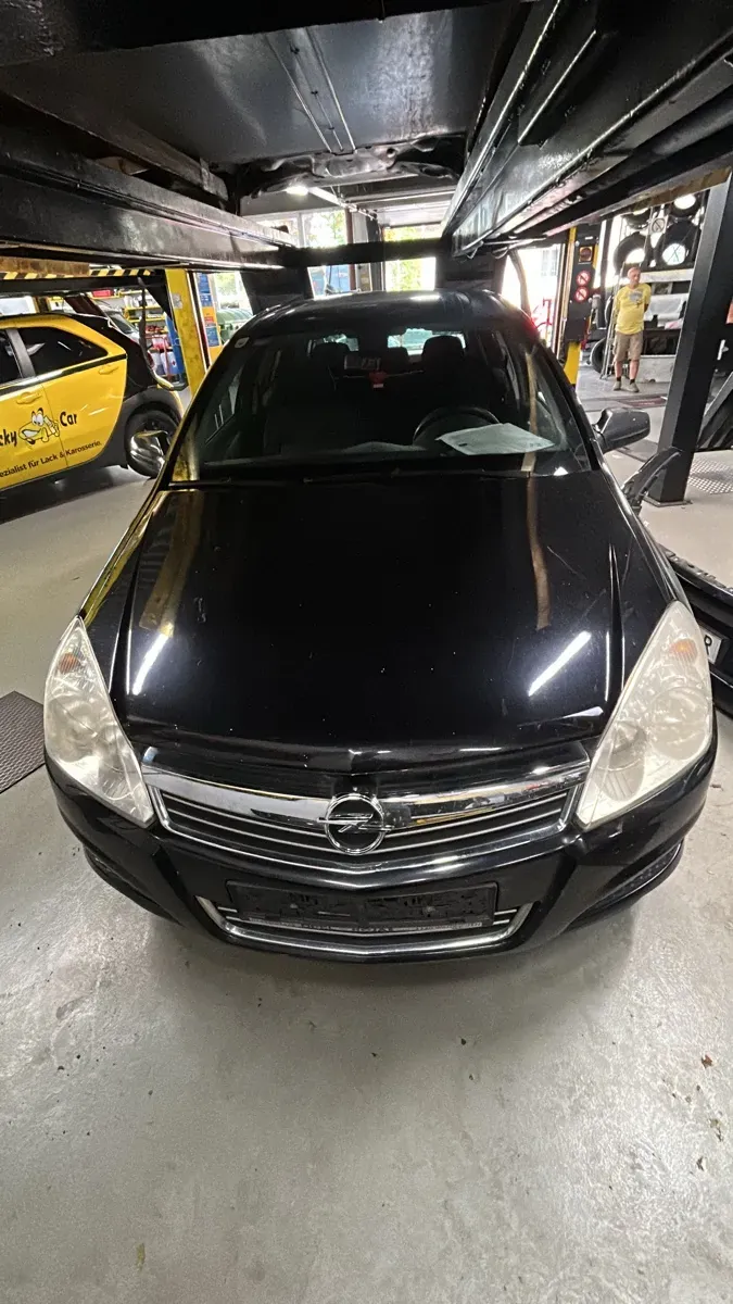 Opel Astra 2008 photo 3