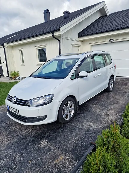 Volkswagen Sharan 2015 photo 4