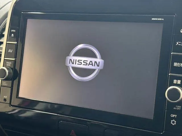 Nissan Serena 2016 photo 4