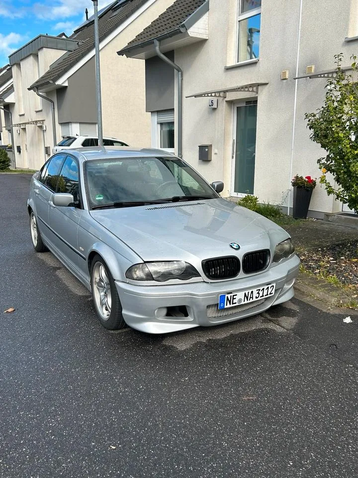BMW E46 320I
