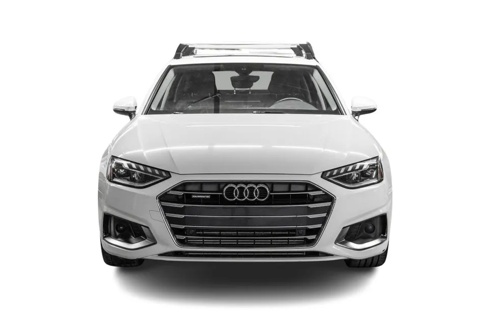 Audi A4 2020 photo 2