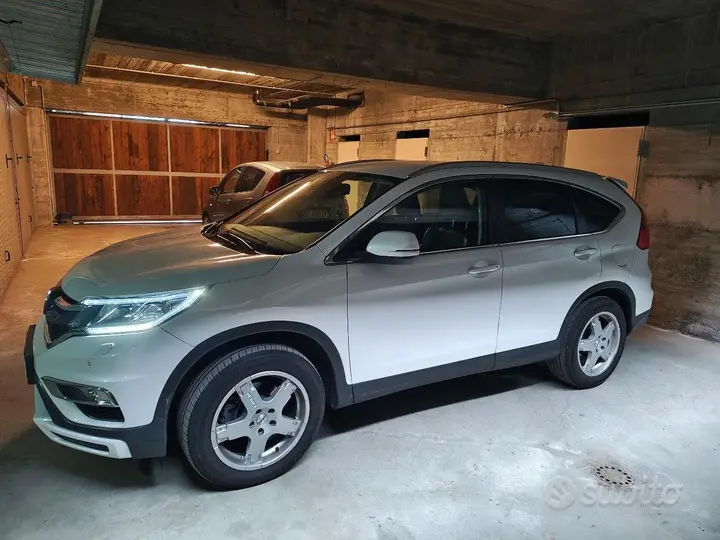 Honda Cr-V 2018 photo 2
