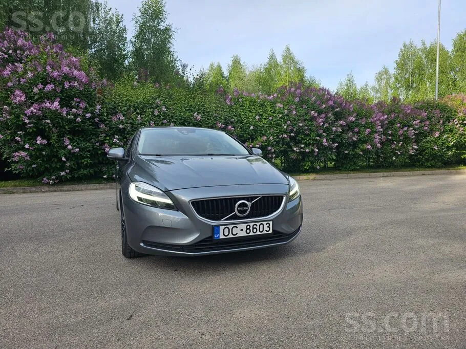 Volvo V40 2019 photo 2