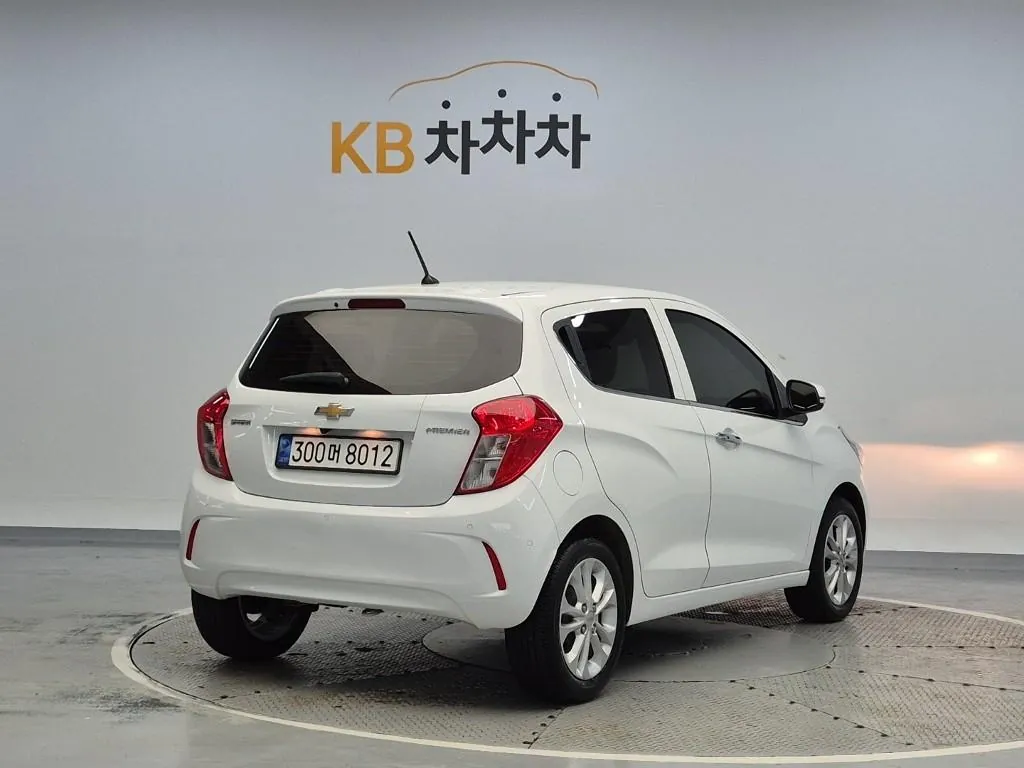 Chevrolet Spark 2022 photo 3