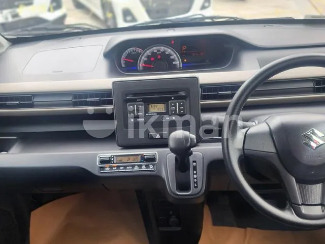 Suzuki Wagon R 2024 photo 5
