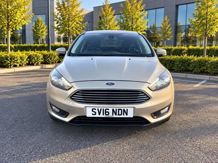 Ford Focus 2016 photo 3