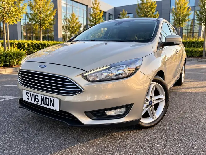 Ford Focus 2016 photo 2