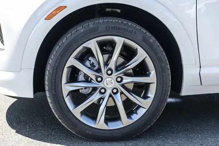 Buick Encore 2026 photo 3
