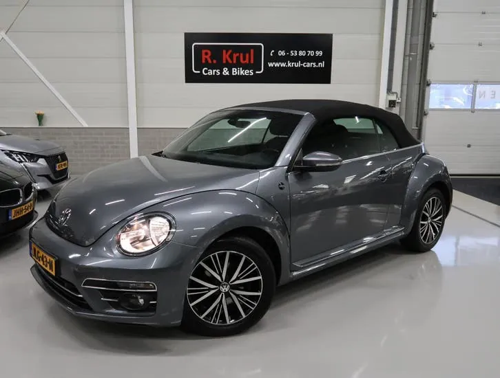 Volkswagen Beetle 2018 photo 2