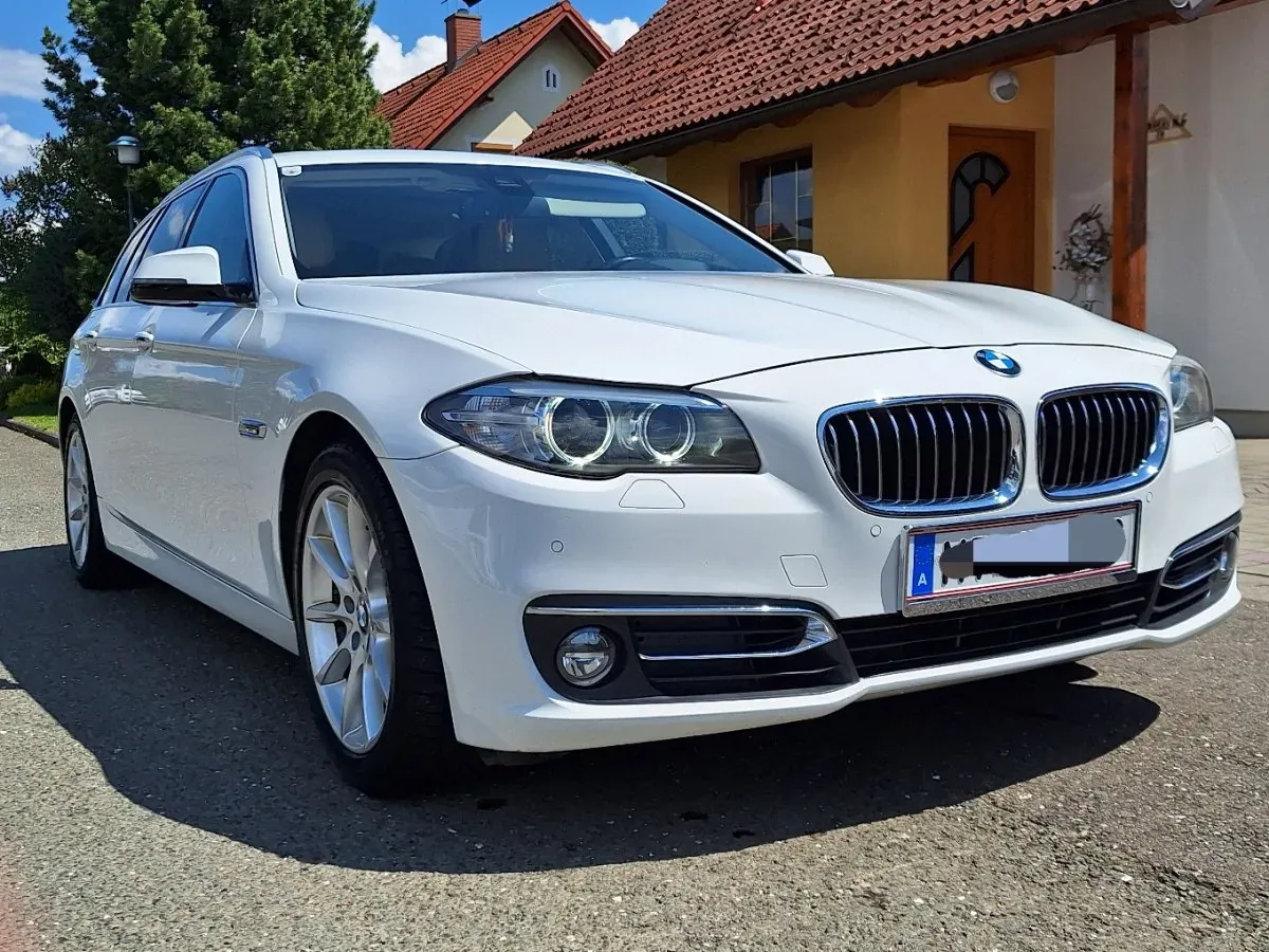 BMW 5 Series 2016 photo 3