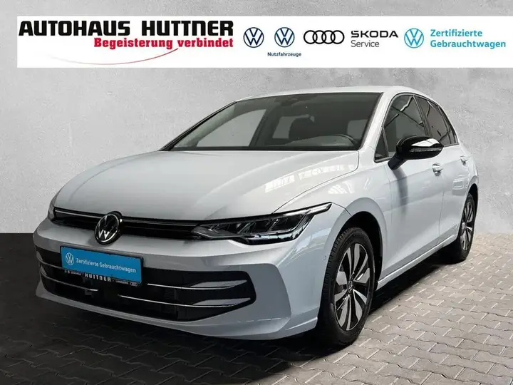 Volkswagen Golf 8