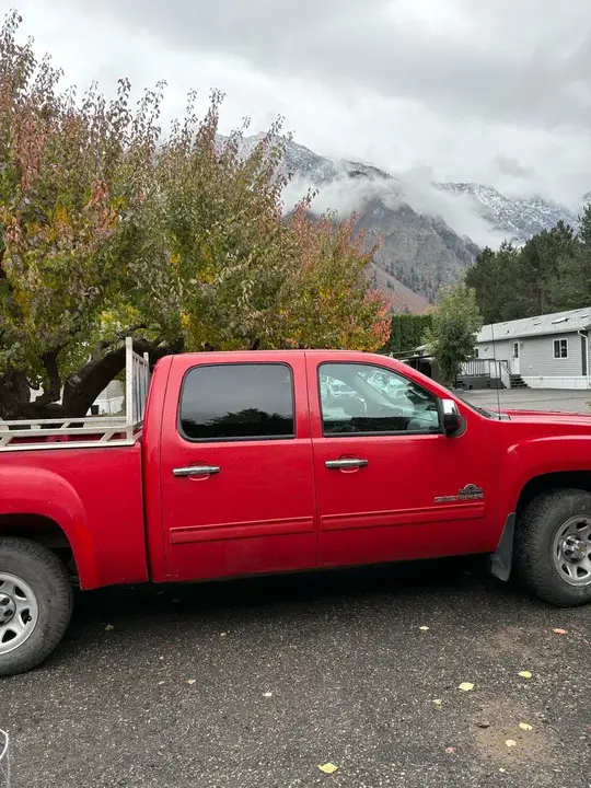 GMC Sierra 1500 2012 photo 2
