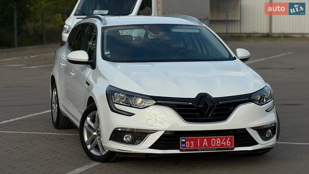 Renault Megane 2019 photo 3