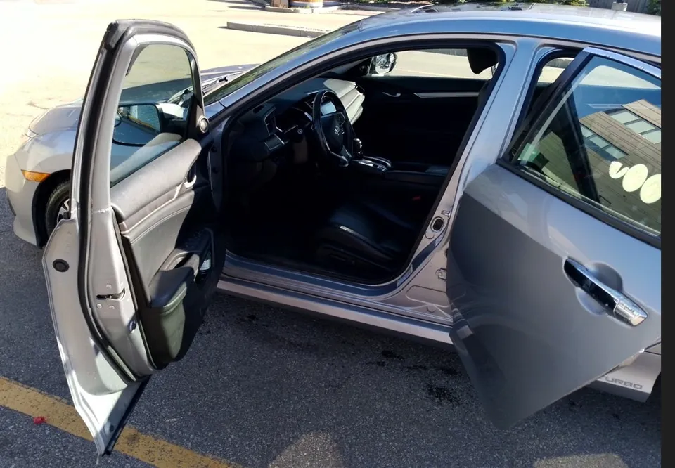 Honda Civic 2017 photo 2