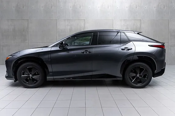 Lexus Rz450E 2023 photo 3