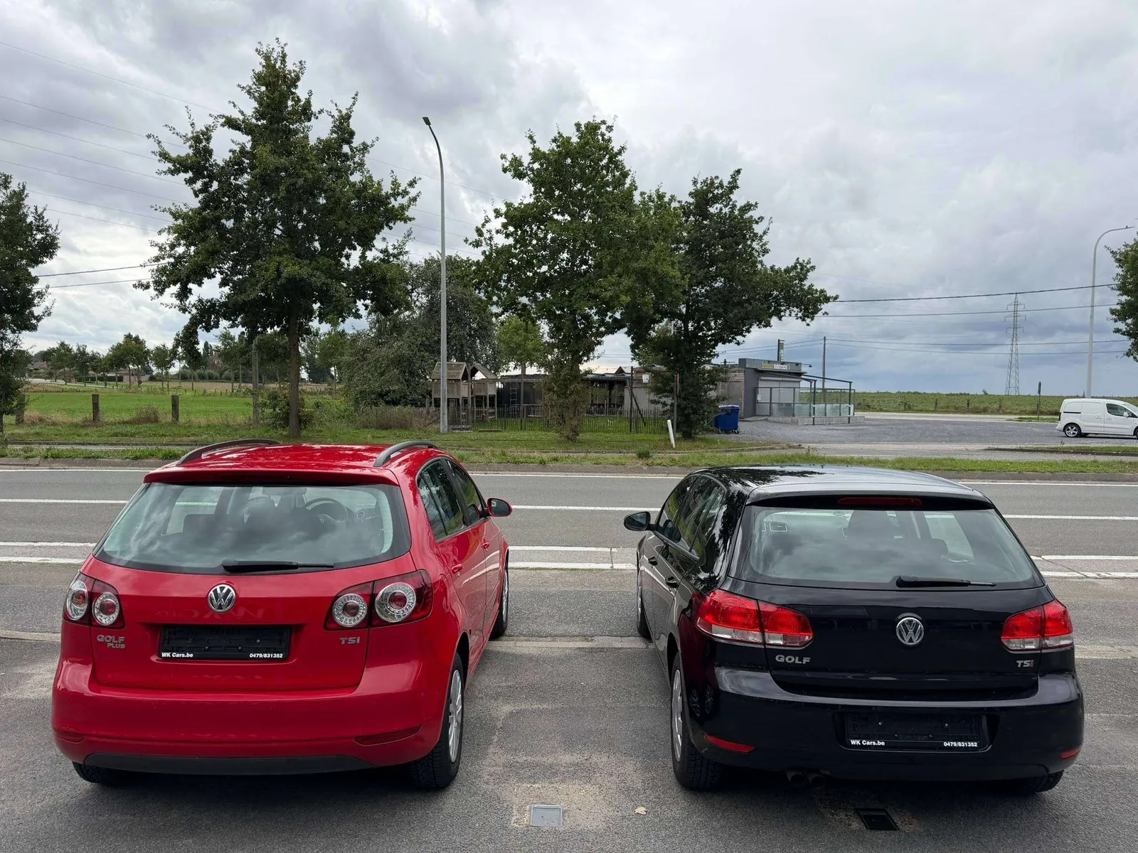 Volkswagen Golf 2011 photo 2