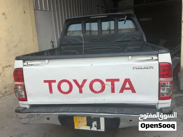Toyota Hilux 2014 photo 4