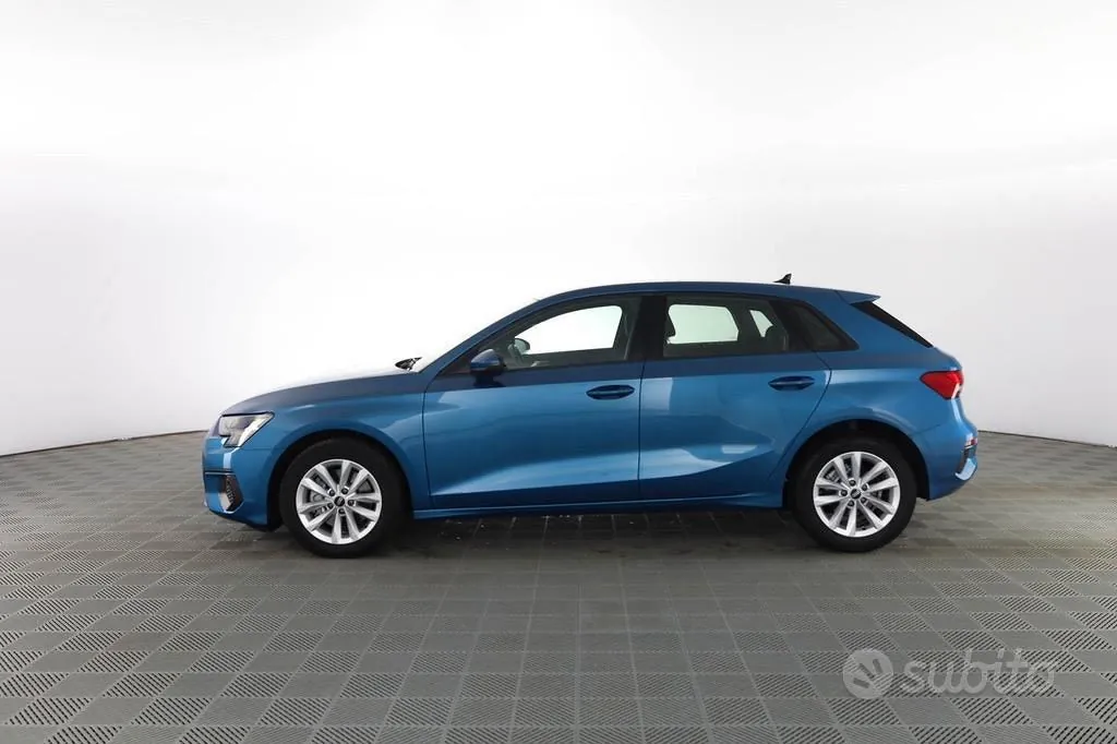 Audi A3 2021 photo 3