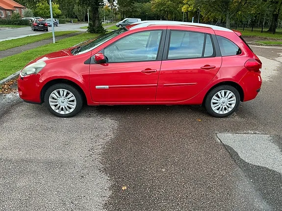 Renault Clio 2012 photo 3
