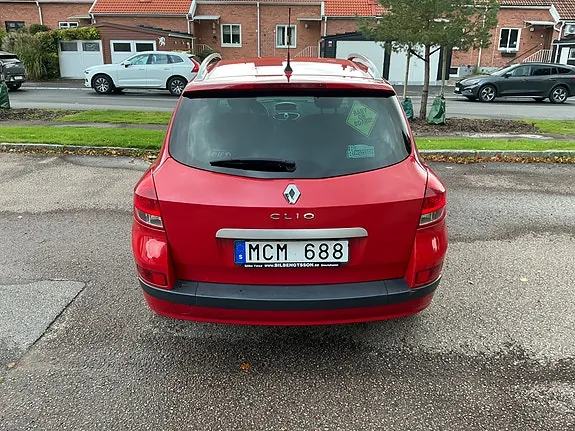 Renault Clio 2012 photo 4