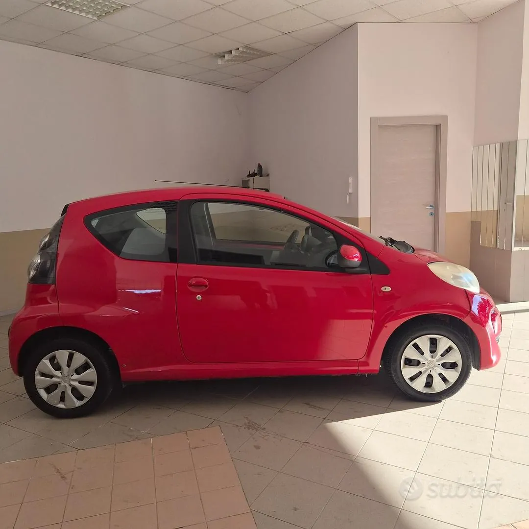Citroen C1 2011 photo 4