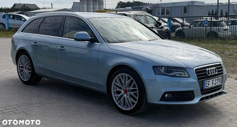 Audi A4 Avant 2008 photo 2