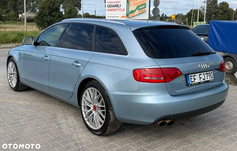 Audi A4 Avant 2008 photo 4