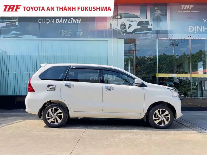 Toyota Avanza 2018 photo 3