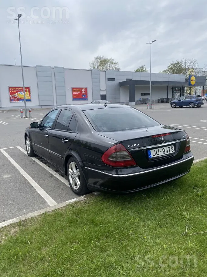 Mercedes-Benz E220 2007 photo 5