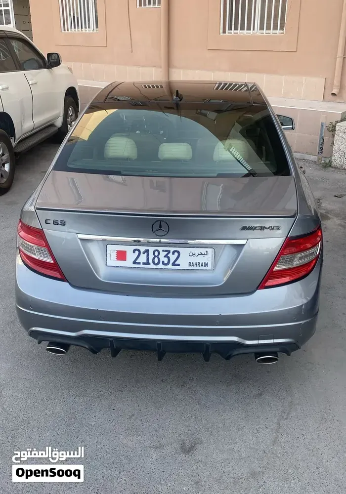Mercedes-Benz C-Class 2011 photo 3