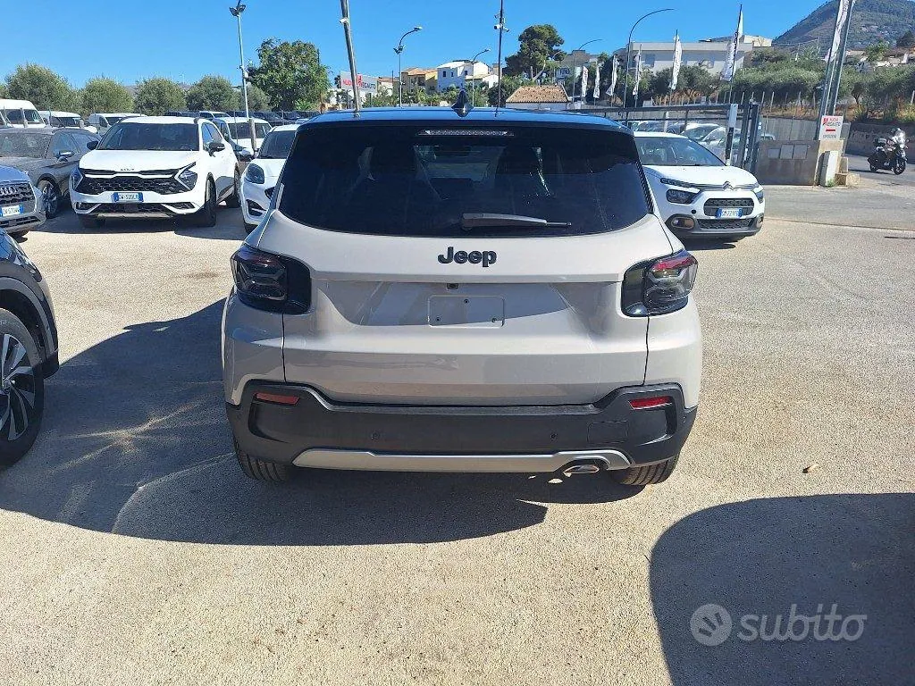 Jeep Avenger 2026 photo 3