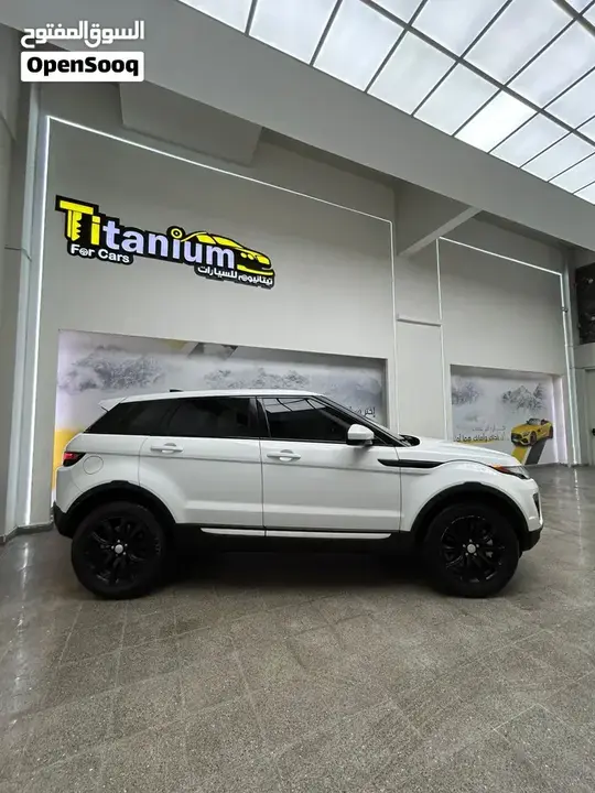 Land Rover Range Rover Evoque 2019 photo 2