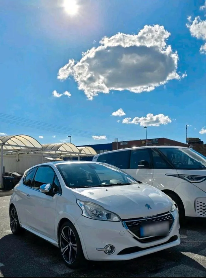 Peugeot 208 Gti