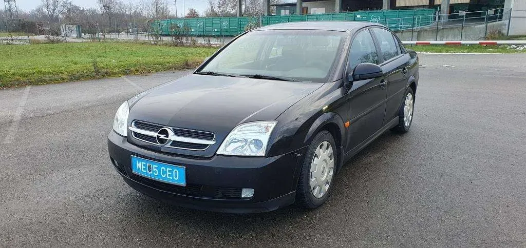 Opel Vectra 2003 photo 2