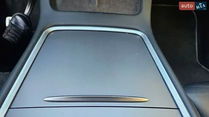 Tesla Model Y 2022 photo 5