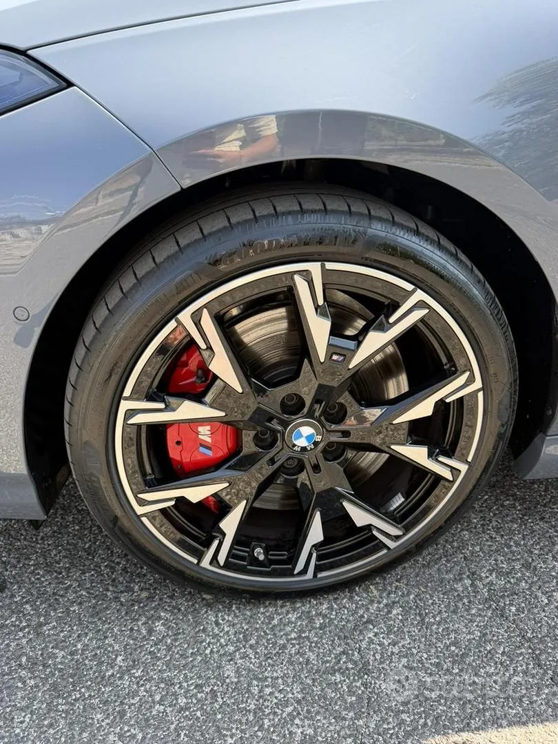 BMW 1 Series 2025 photo 4