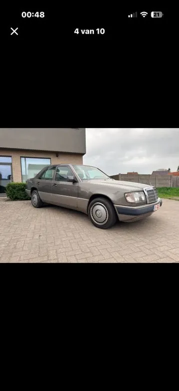 Mercedes-Benz 200D