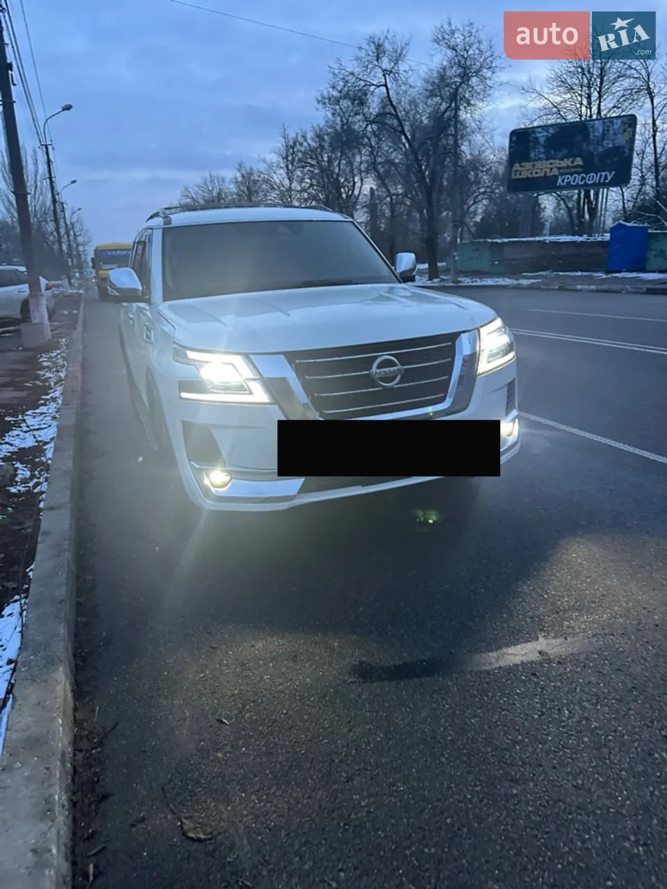 Nissan Armada 2017 photo 2