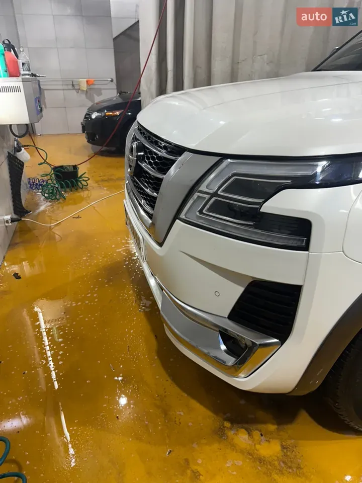 Nissan Armada 2017 photo 4
