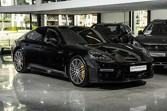 Porsche Panamera Turbo S