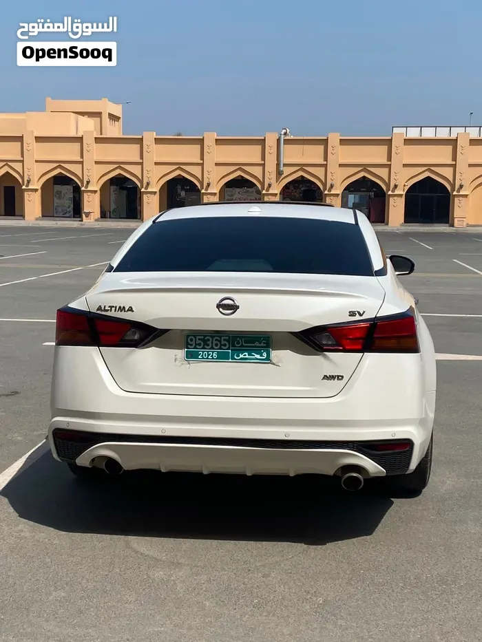 Nissan Altima 2019 photo 4