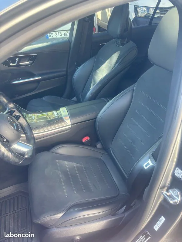 Mercedes-Benz C-Class 2022 photo 3