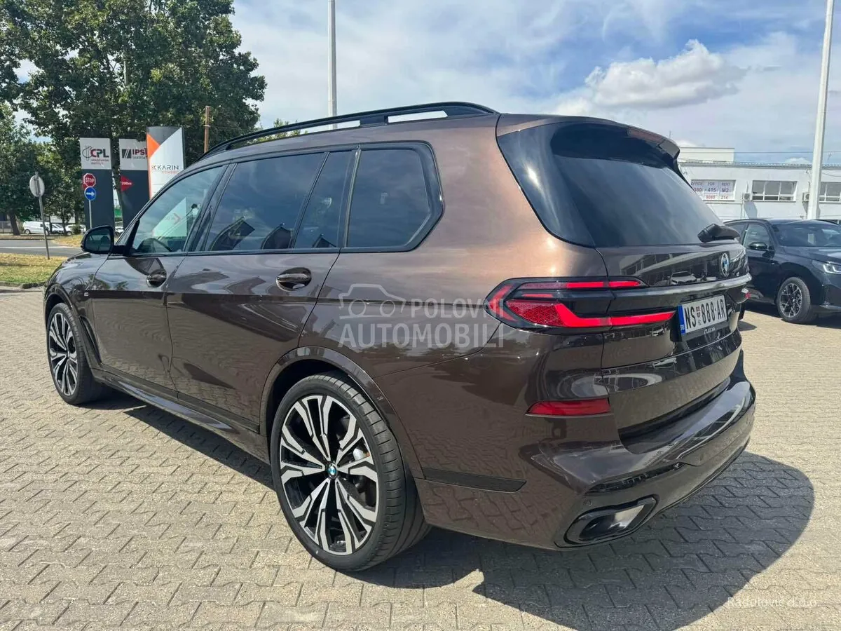 BMW X7 2024 photo 3