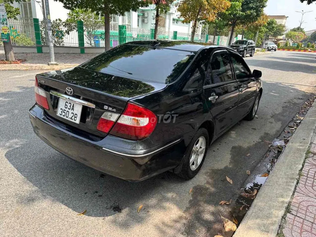 Toyota Camry 2003 photo 2