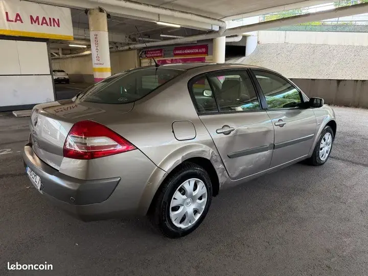 Renault Megane 2008 photo 3