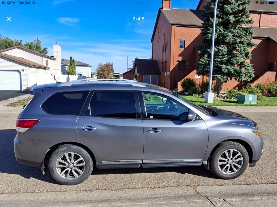 Nissan Pathfinder 2015 photo 2